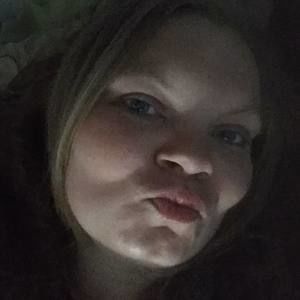 Meet your Posher, Becky